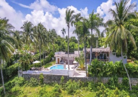 BEAUTIFULL  4 BEDROOM VILLA WITH INDEPENDENT STUDIO NEAR ENCUENTRO BEACH 