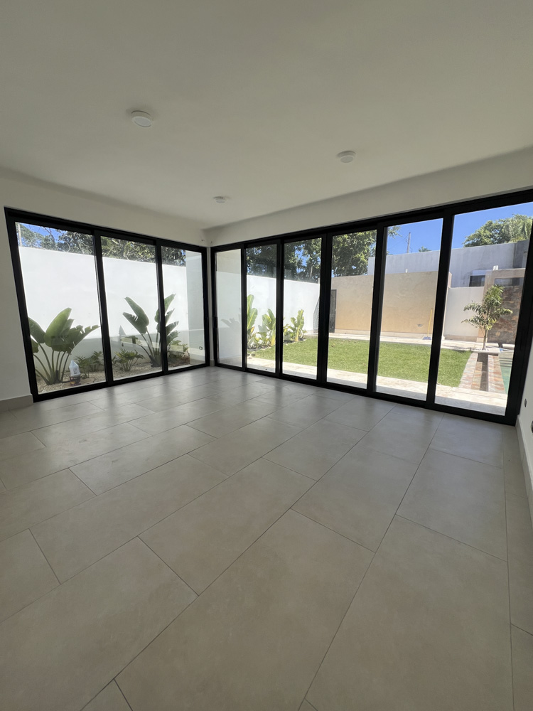 AMAZING LUXURY 3 BEDROOM VILLA IN ENCUENTRO 