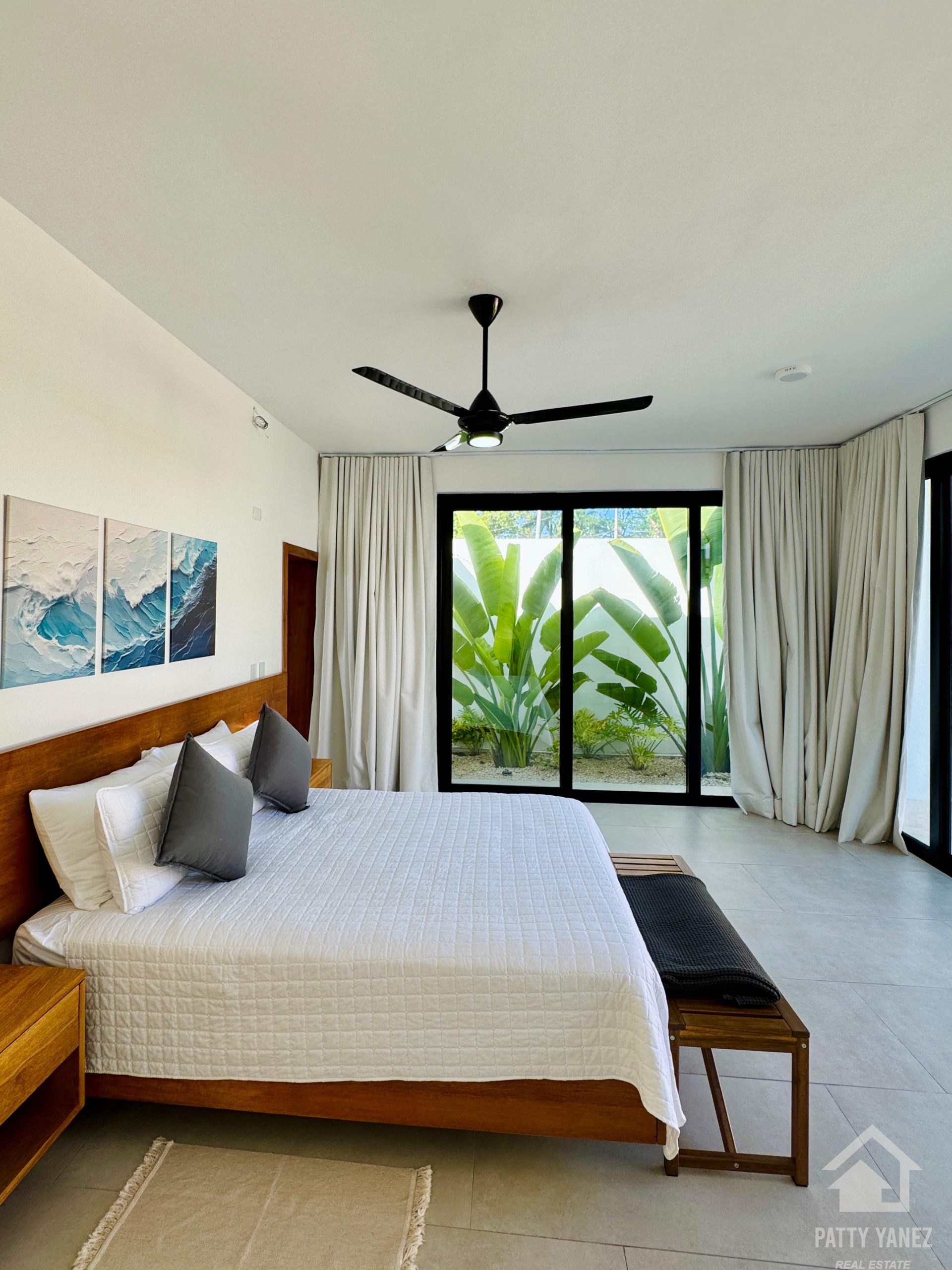 INCREÍBLE VILLA DE LUJO DE 3 DORMITORIOS EN ENCUENTRO 