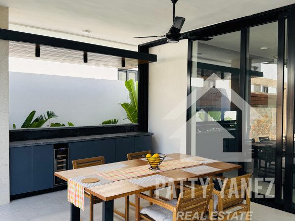 INCREÍBLE VILLA DE LUJO DE 3 DORMITORIOS EN ENCUENTRO 