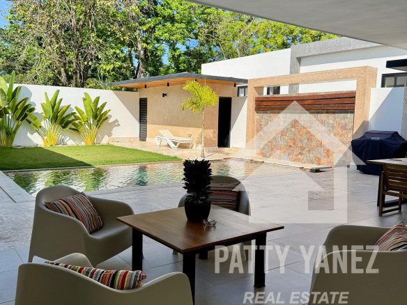 INCREÍBLE VILLA DE LUJO DE 3 DORMITORIOS EN ENCUENTRO 