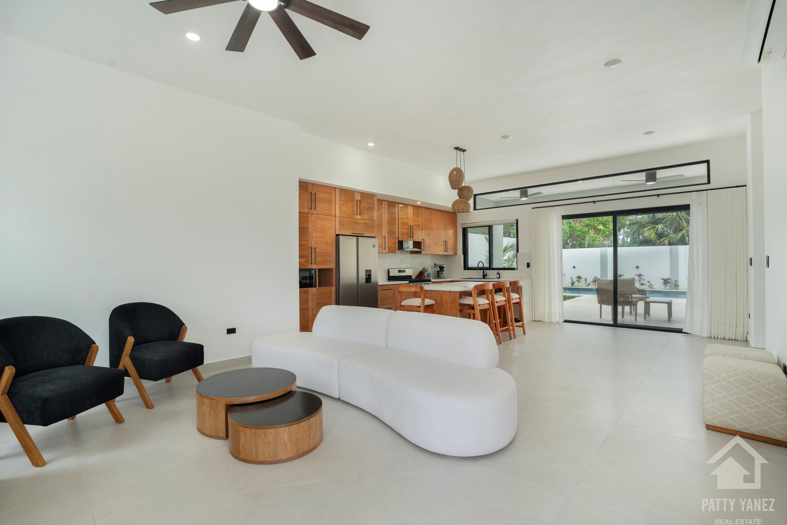 Nuevas villas en Kite Beach, Cabarete, en una urbanización cerrada