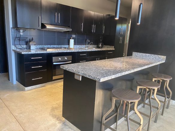 Villa moderna y espaciosa de 3 dormitorios en Encuentro – $499 000