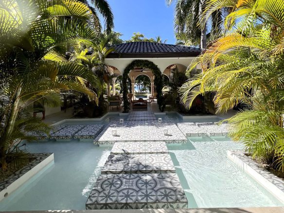 Classic Style Caribbean Villa – Your Private Oasis in Sea Horse Ranch