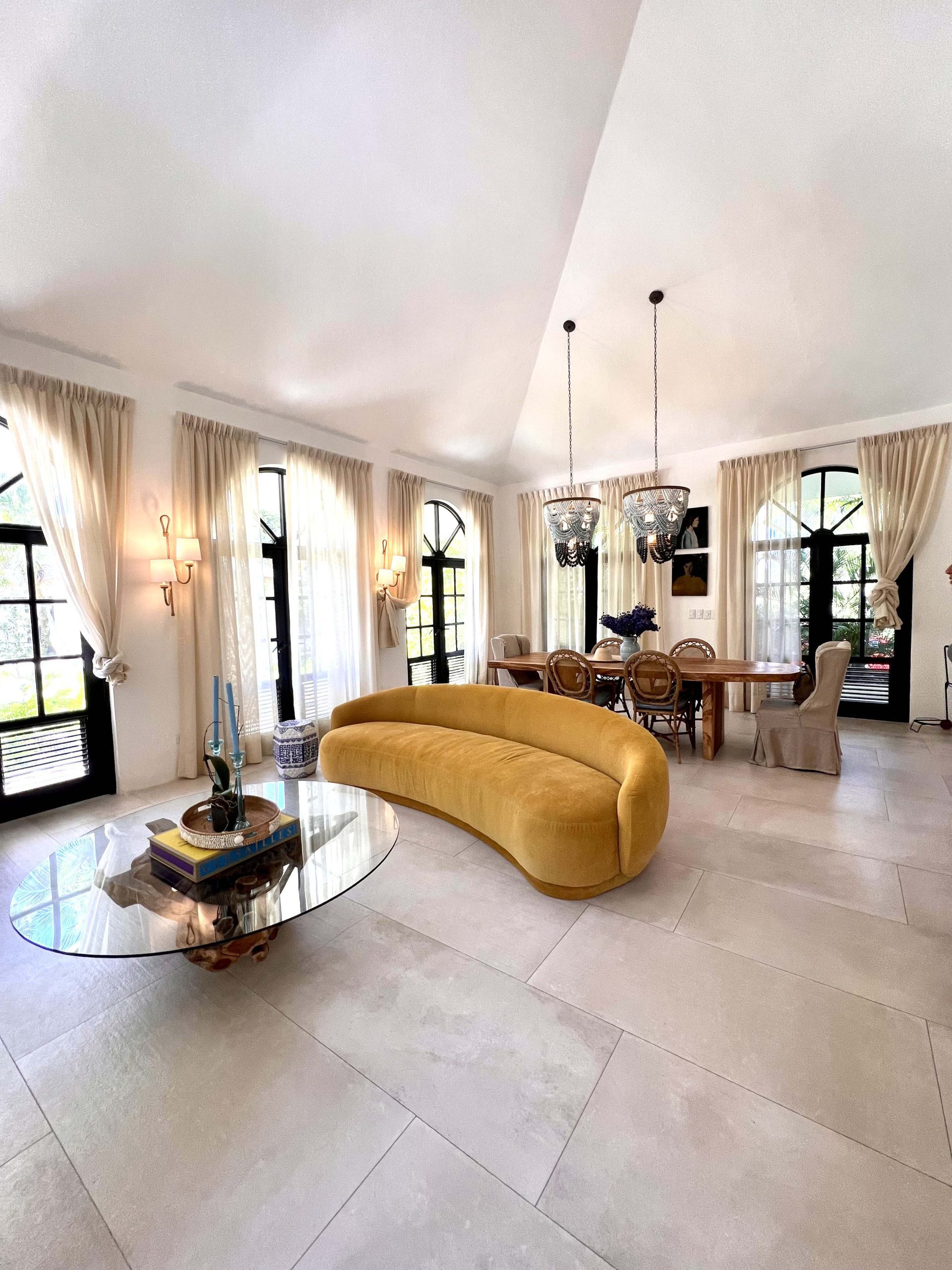 Classic Style Caribbean Villa – Your Private Oasis in Sea Horse Ranch