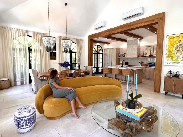 Classic Style Caribbean Villa – Your Private Oasis in Sea Horse Ranch