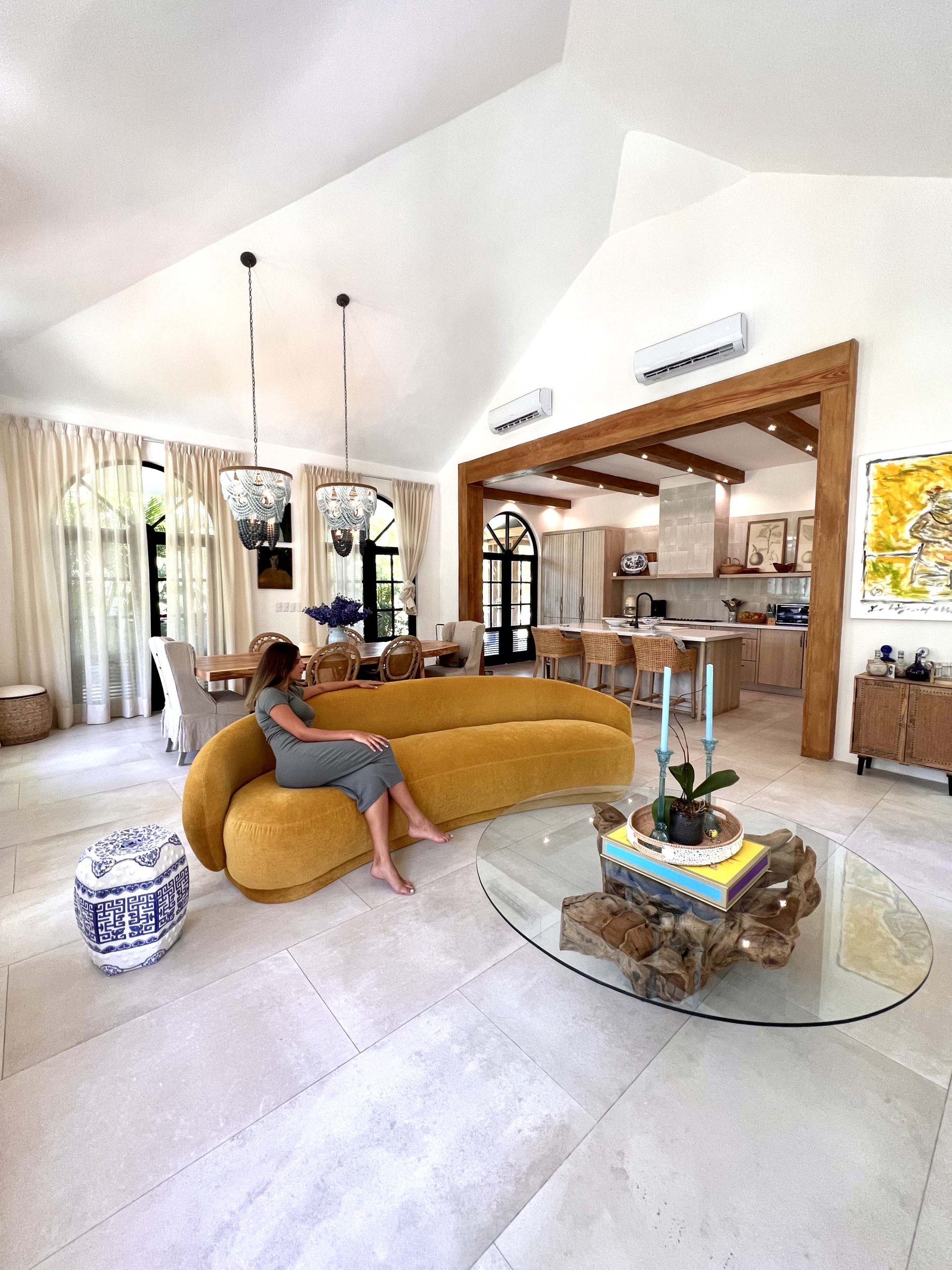 Classic Style Caribbean Villa – Your Private Oasis in Sea Horse Ranch