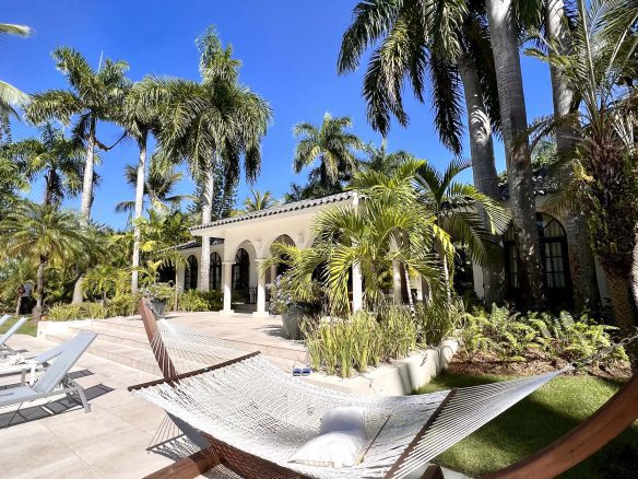 Classic Style Caribbean Villa – Your Private Oasis in Sea Horse Ranch