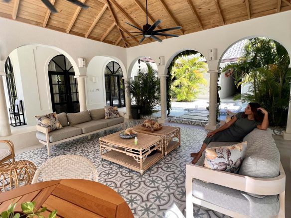 Classic Style Caribbean Villa – Your Private Oasis in Sea Horse Ranch