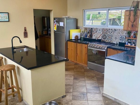 Villa tropical de lujo en venta – A pocos pasos de la playa | Complejo residencial cerrado | Acceso privado a la playa