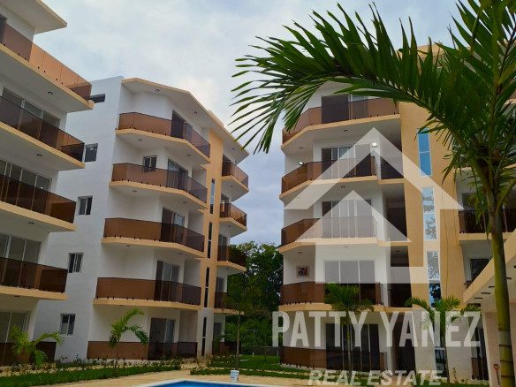 Modern 1-Bedroom Apartment for Sale – Prime Location Near the Beach