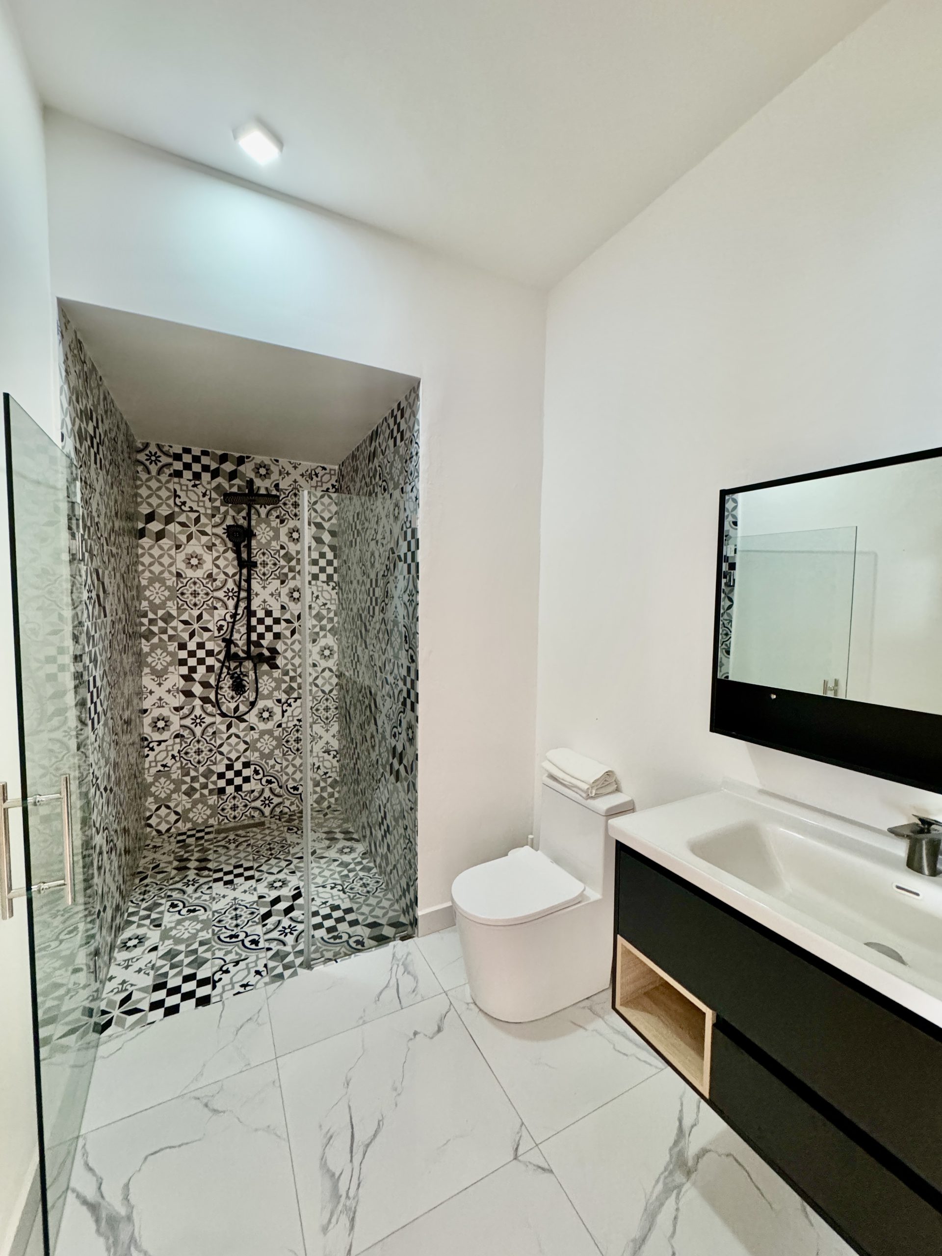 Luxury Beach-Walk Apartment in Encuentro – 2 Bed, 2 Bath with Rooftop Pool