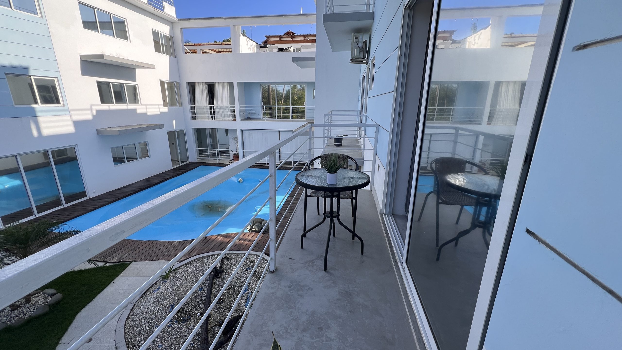 Apartamentos de lujo en venta cerca de la playa de Encuentro: totalmente amueblados y listos para entrar a vivir