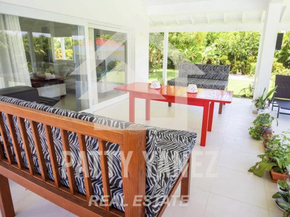 Villa de lujo en venta cerca de la playa, vivienda de 5 dormitorios