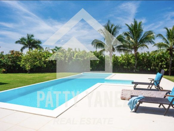 Villa de lujo en venta cerca de la playa, vivienda de 5 dormitorios