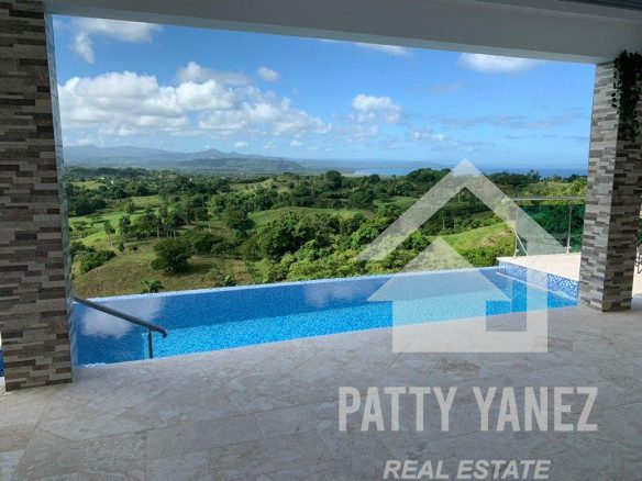Modern 3-Bedroom Mountain Villa with Ocean Views in Río San Juan – USD 275,000