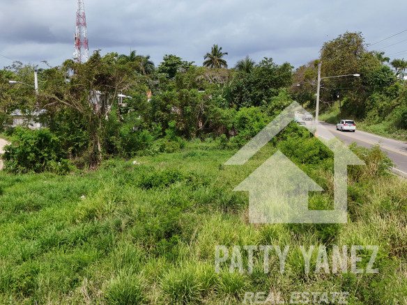 Unrestricted Land for Sale in Prime Location – Sosua-Cabarete Highway