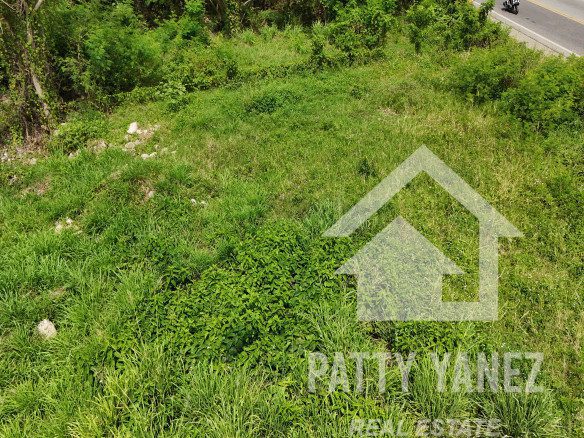 Unrestricted Land for Sale in Prime Location – Sosua-Cabarete Highway