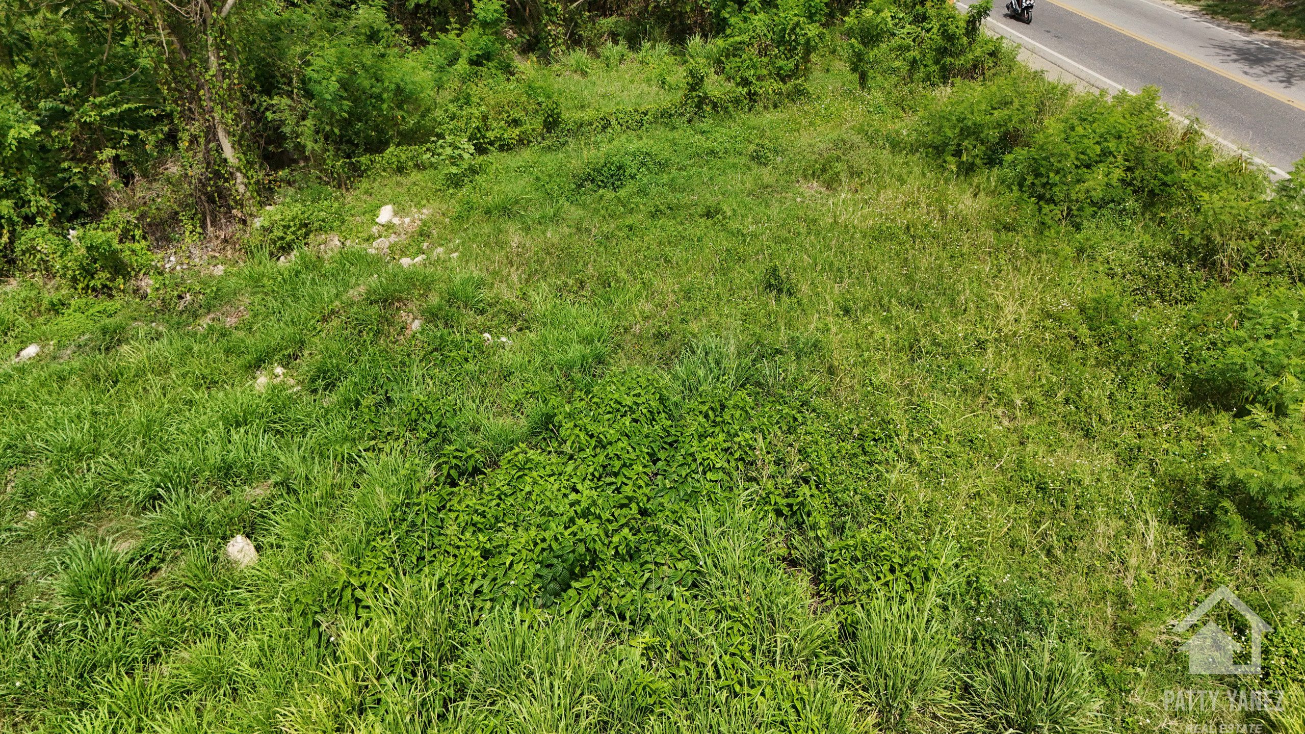 Unrestricted Land for Sale in Prime Location – Sosua-Cabarete Highway