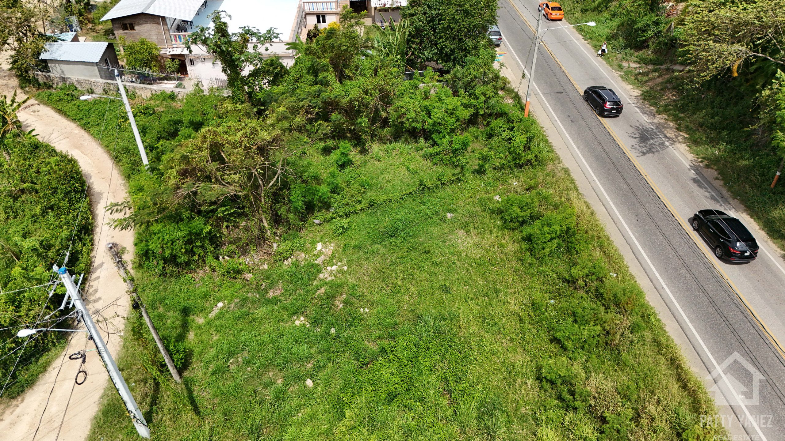Unrestricted Land for Sale in Prime Location – Sosua-Cabarete Highway