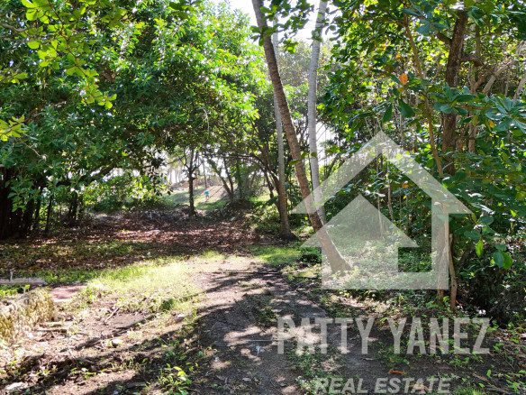 Beachfront Land for Sale in Cabarete East – 1,860 m²