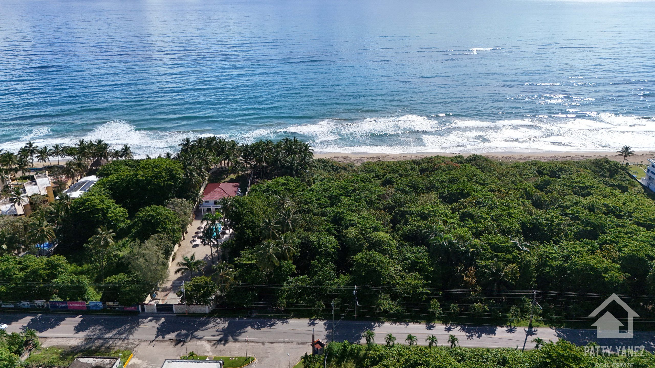 Beachfront Land for Sale in Cabarete East – 1,860 m²