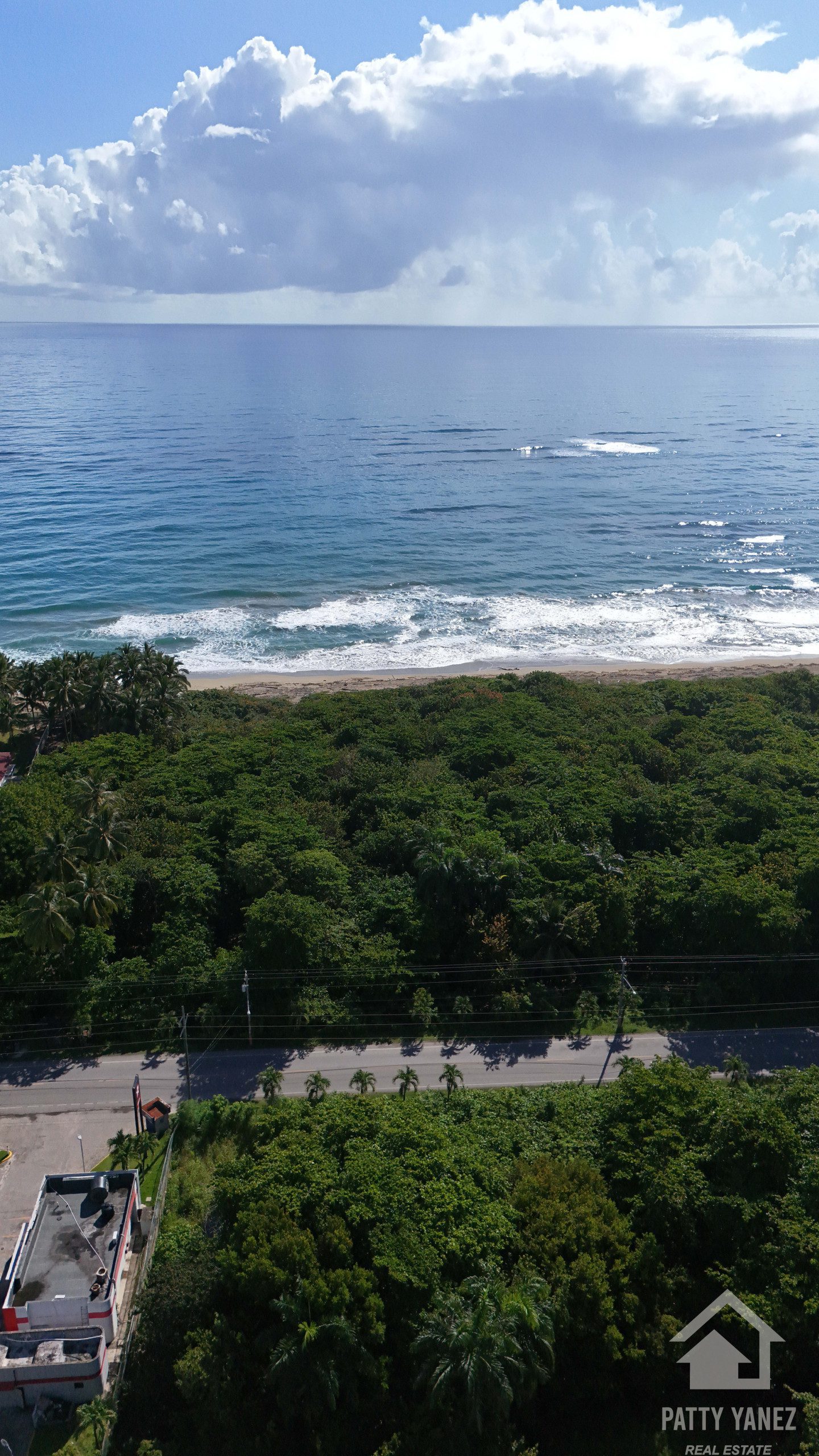 Beachfront Land for Sale in Cabarete East – 1,860 m²