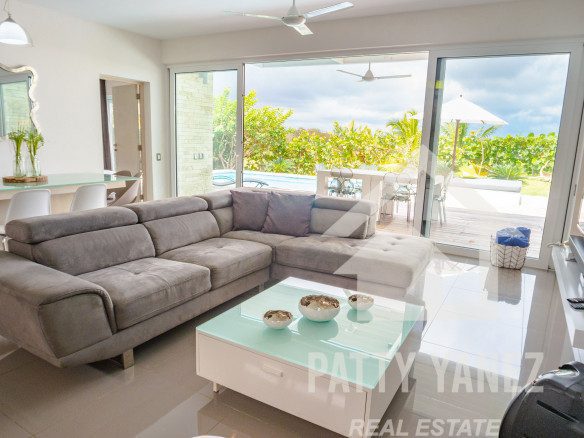 Villa tropical moderna en venta en la República Dominicana: oportunidad de inversión