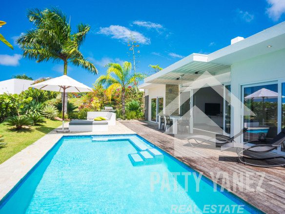 Villa tropical moderna en venta en la República Dominicana: oportunidad de inversión