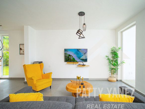 La elegancia tropical te espera en Casa Sueño: villa en venta cerca de Sosúa y Cabarete