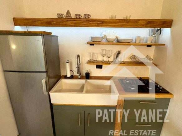 Se vende departamento amueblado de 1 dormitorio cerca de Playa Encuentro