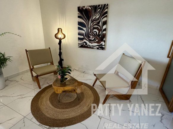 Se vende departamento amueblado de 1 dormitorio cerca de Playa Encuentro