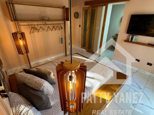 Se vende departamento amueblado de 1 dormitorio cerca de Playa Encuentro