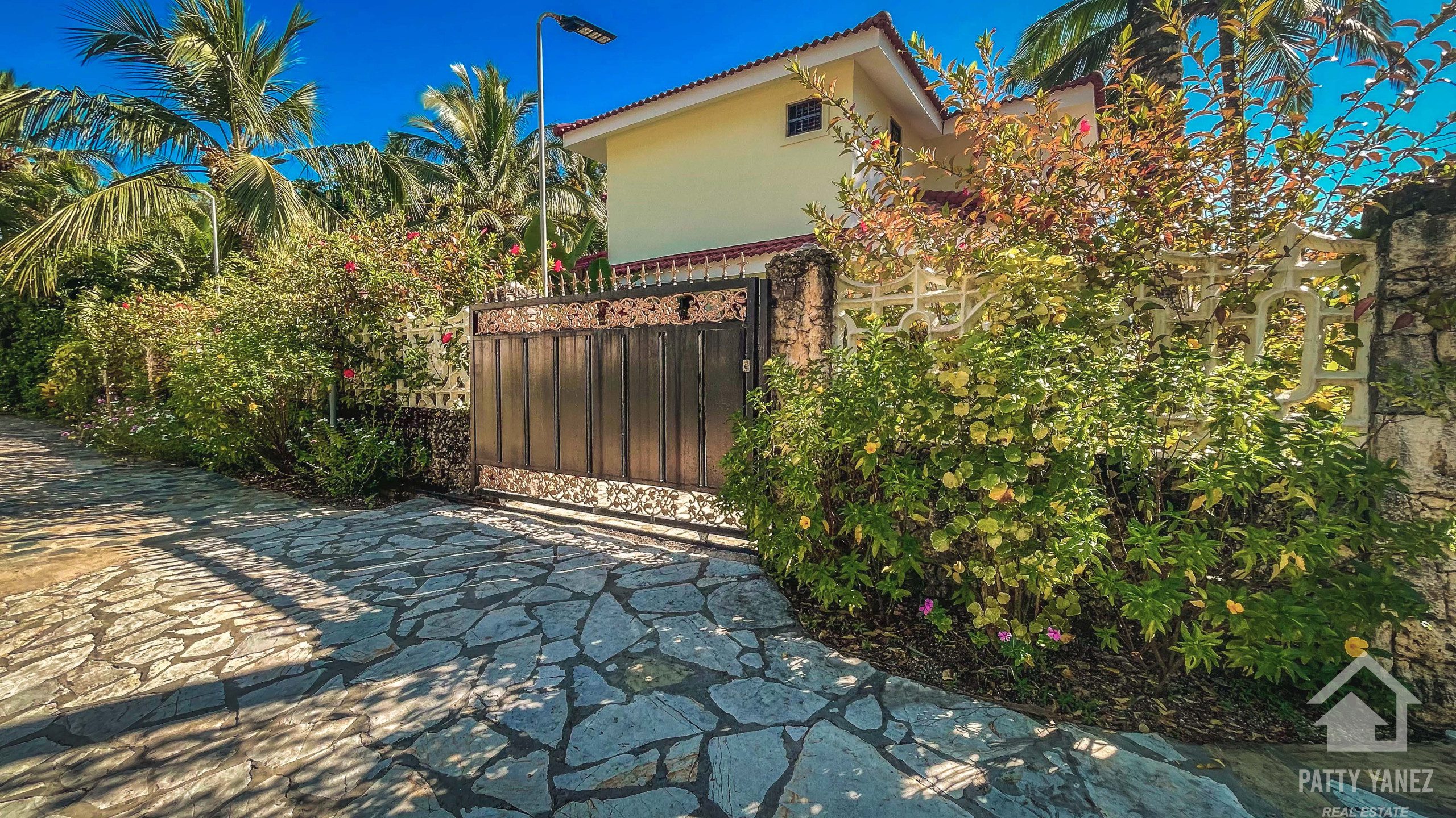 Ocean View Villa for Sale in Cabarete – Fully Renovated and Move-In Ready