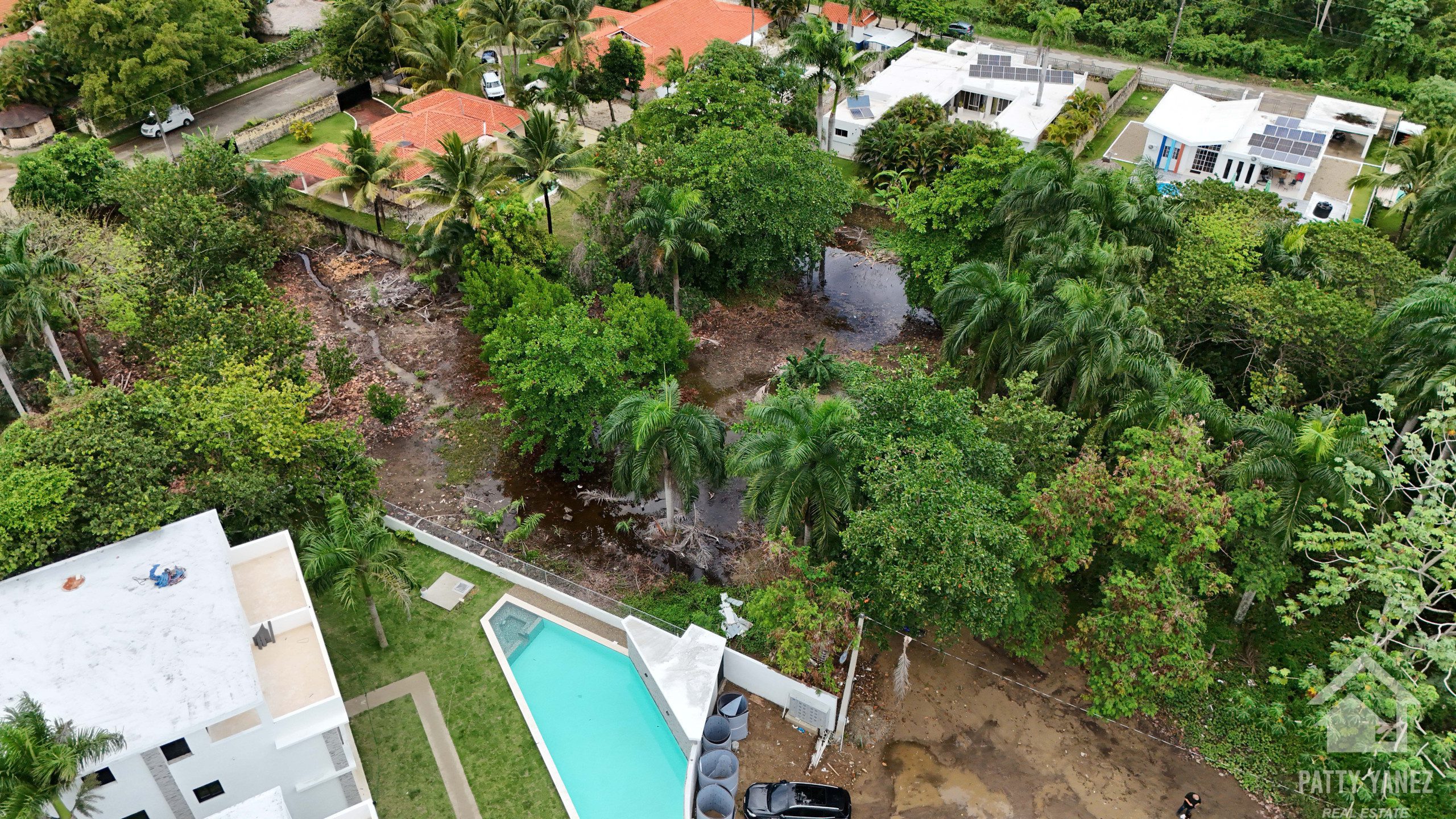 Land for Sale in Costa Azul – Ideal Investment Opportunity