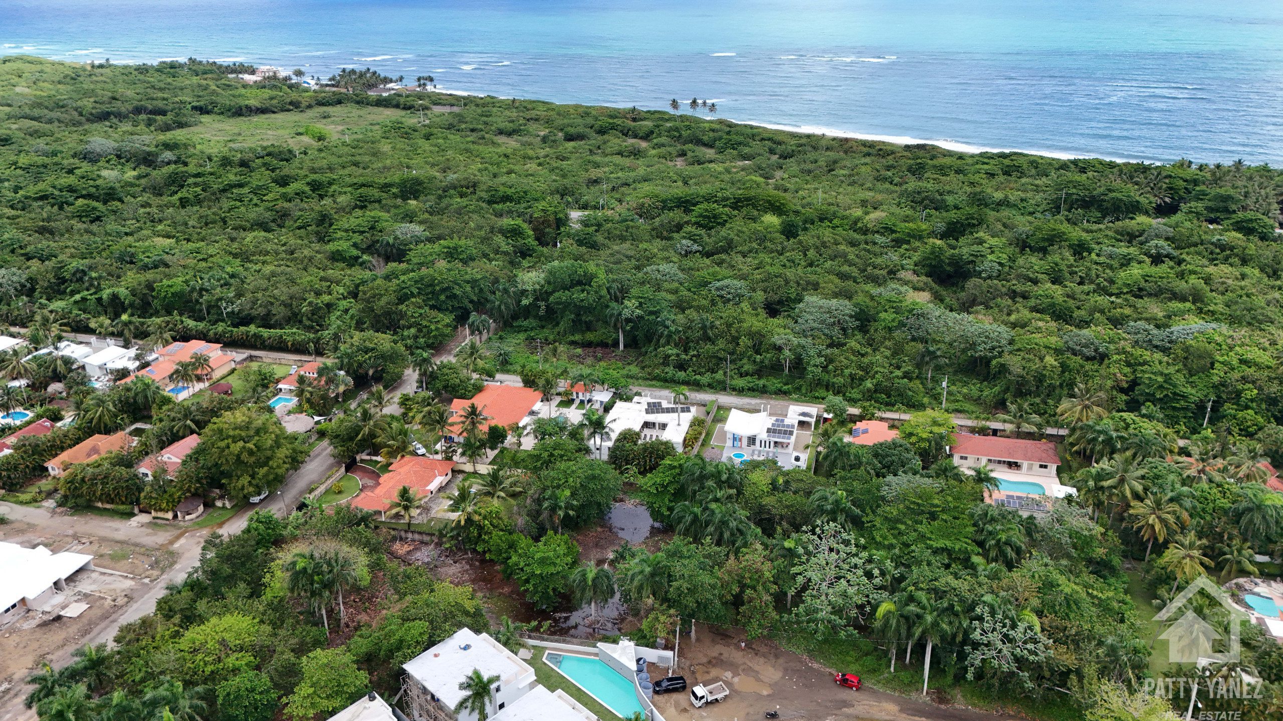 Land for Sale in Costa Azul – Ideal Investment Opportunity