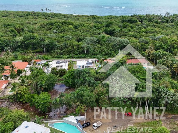 Land for Sale in Costa Azul – Ideal Investment Opportunity