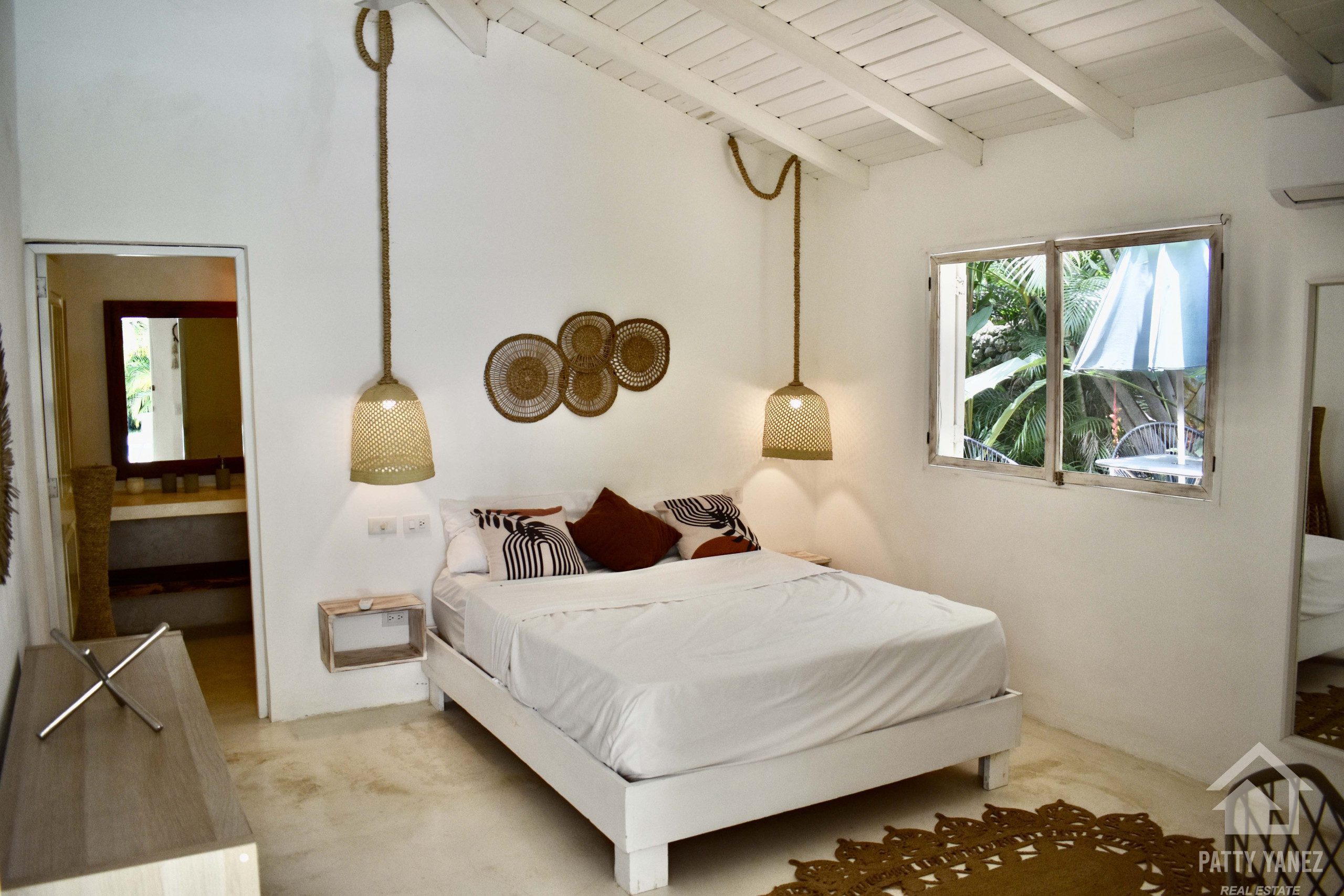 Villa tropical con bungaló para invitados en venta cerca de Playa Bonita – Las Terrenas