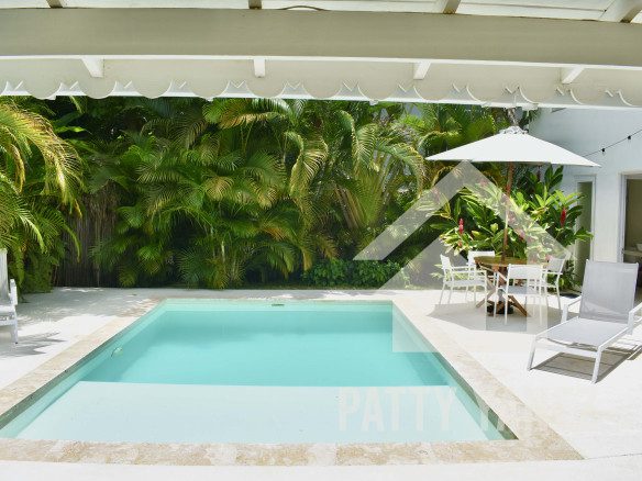 Villa tropical con bungaló para invitados en venta cerca de Playa Bonita – Las Terrenas
