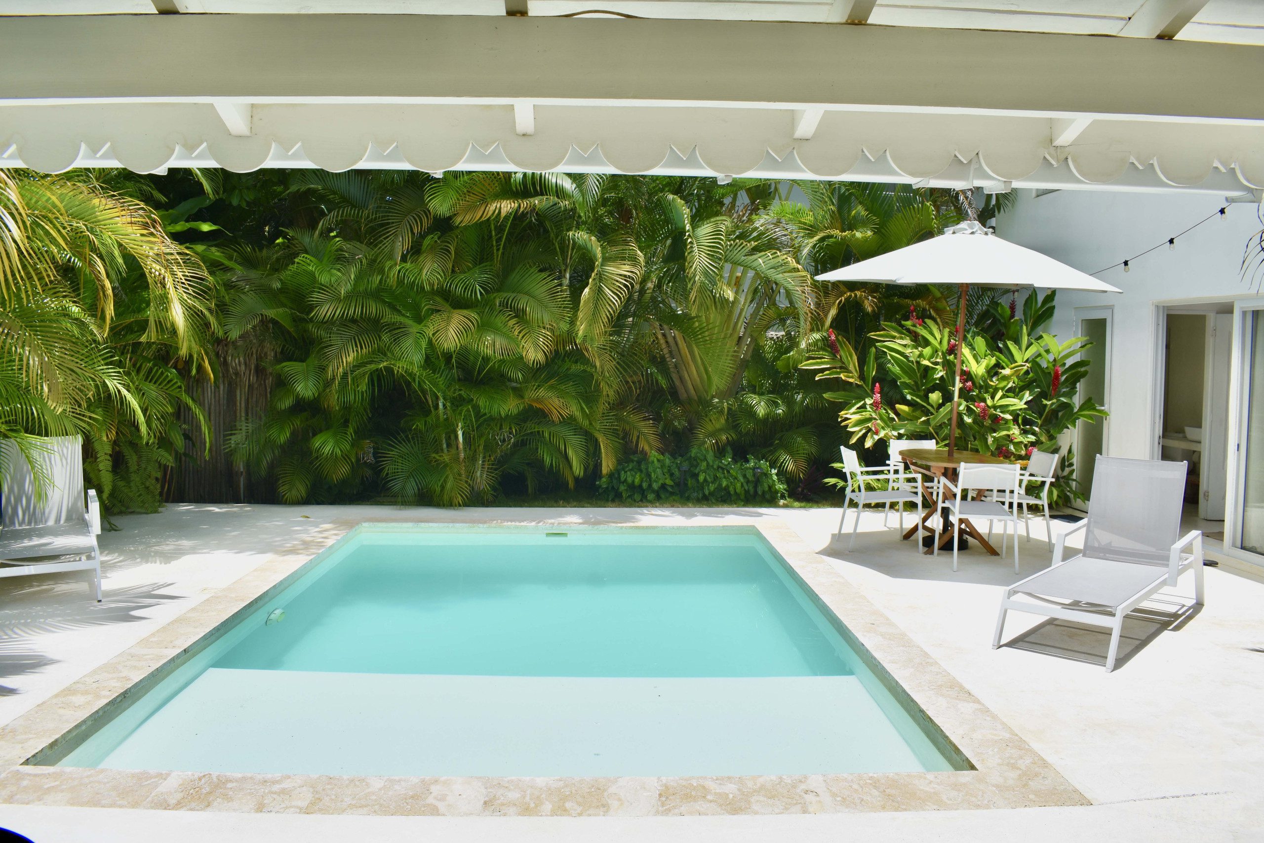 Villa tropical con bungaló para invitados en venta cerca de Playa Bonita – Las Terrenas