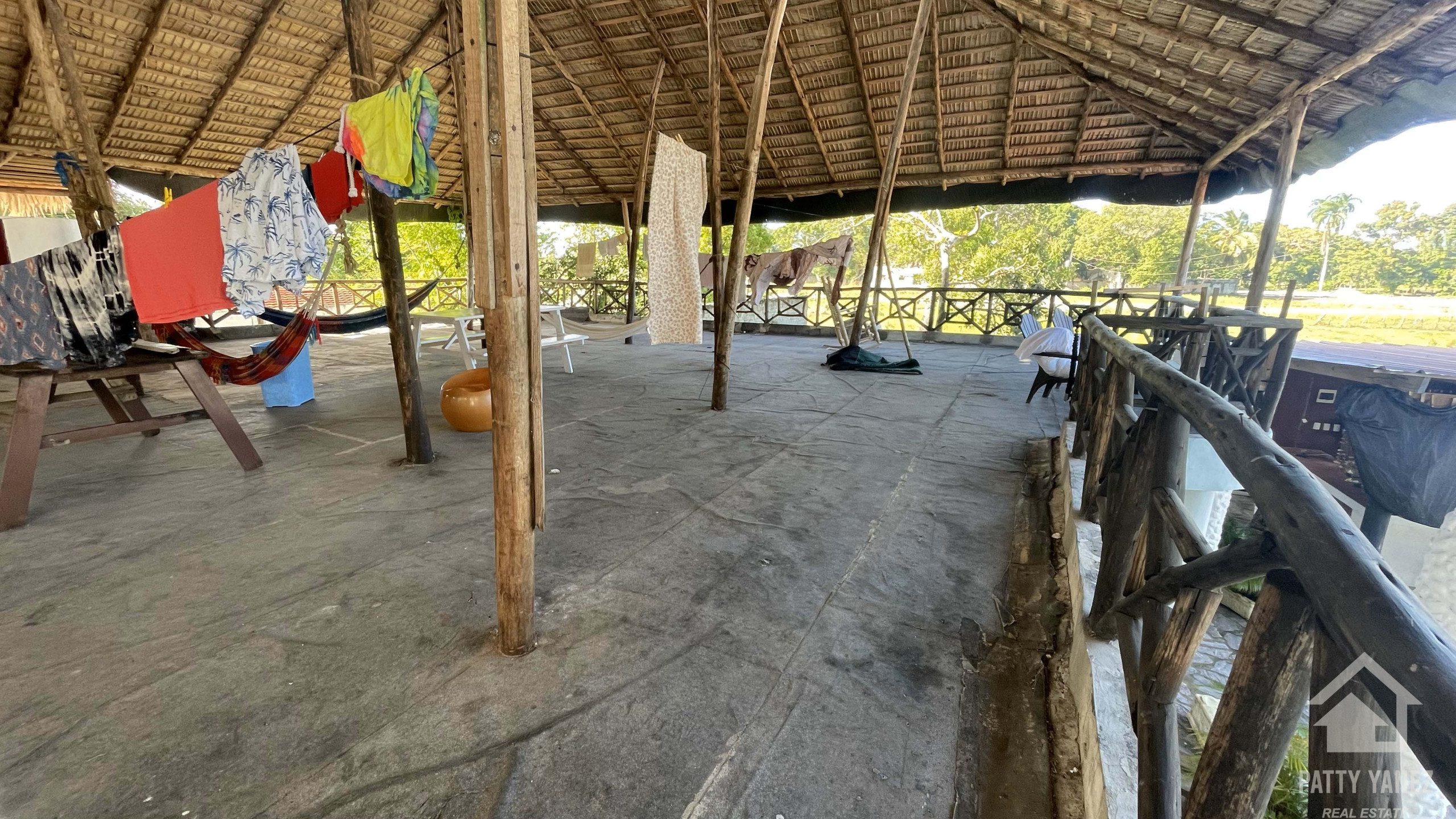 Investment Opportunity: Rental Business with 12 Units + Penthouse