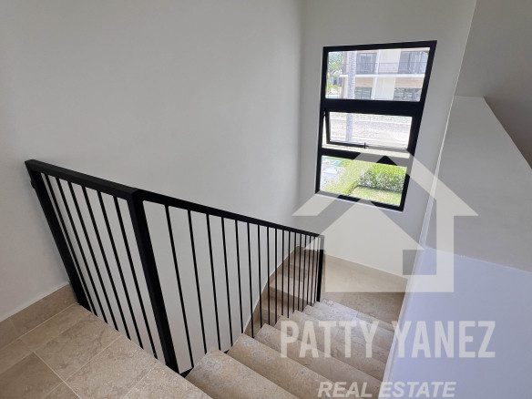 Playa Dorada – Villa de 2 dormitorios en venta en Puerto Plata