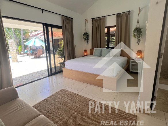 Bed & Breakfast Studio Complex for Sale Near the Ocean