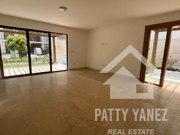 Playa Dorada – Villa de 2 dormitorios en venta en Puerto Plata