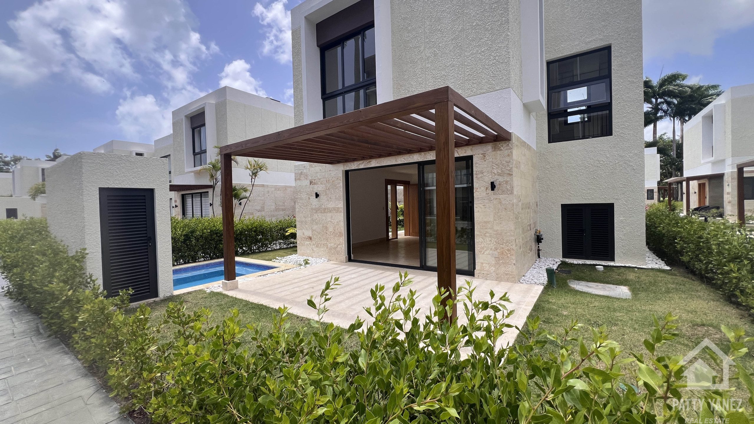Playa Dorada – Villa de 2 dormitorios en venta en Puerto Plata