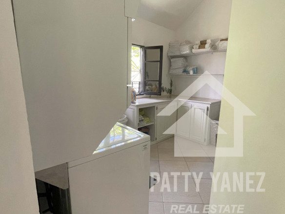 Bed & Breakfast Studio Complex for Sale Near the Ocean