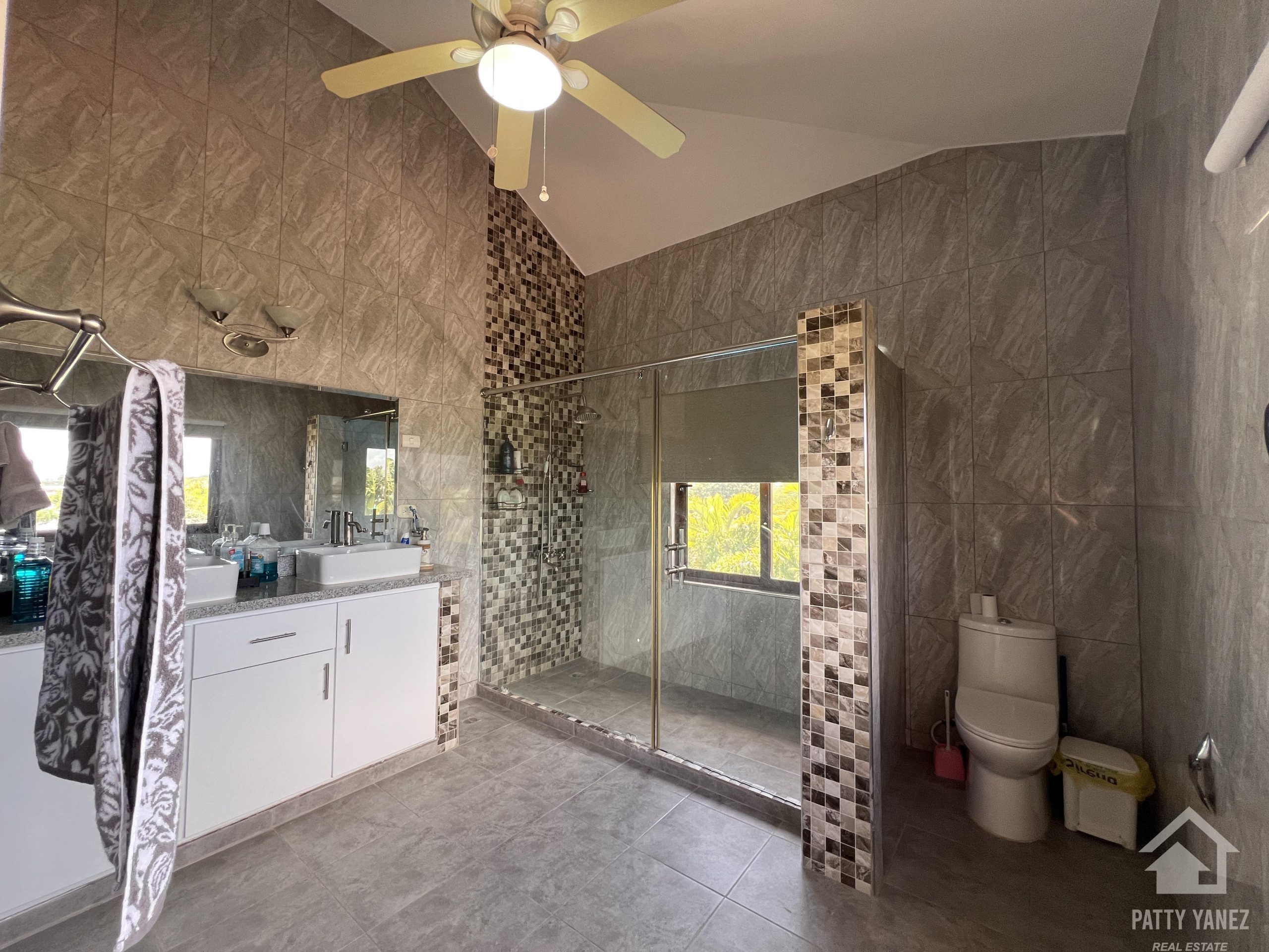 Villa for Sale in Sosúa – Steps from the Beach.