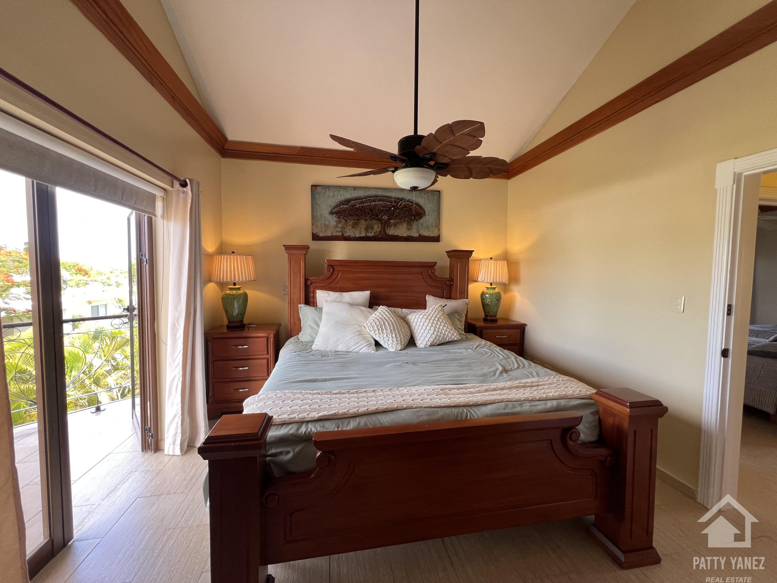 Villa for Sale in Sosúa – Steps from the Beach.