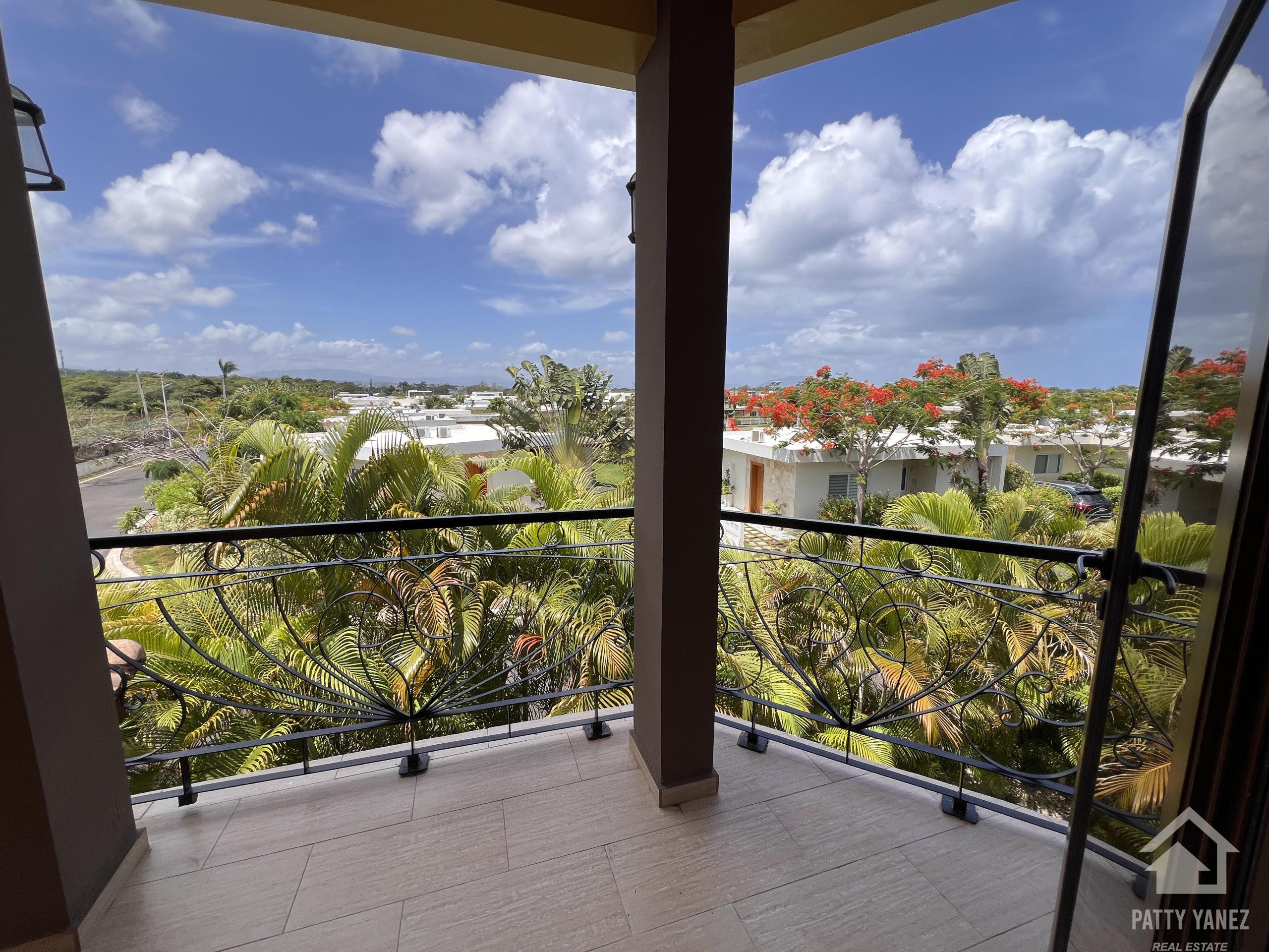 Villa for Sale in Sosúa – Steps from the Beach.