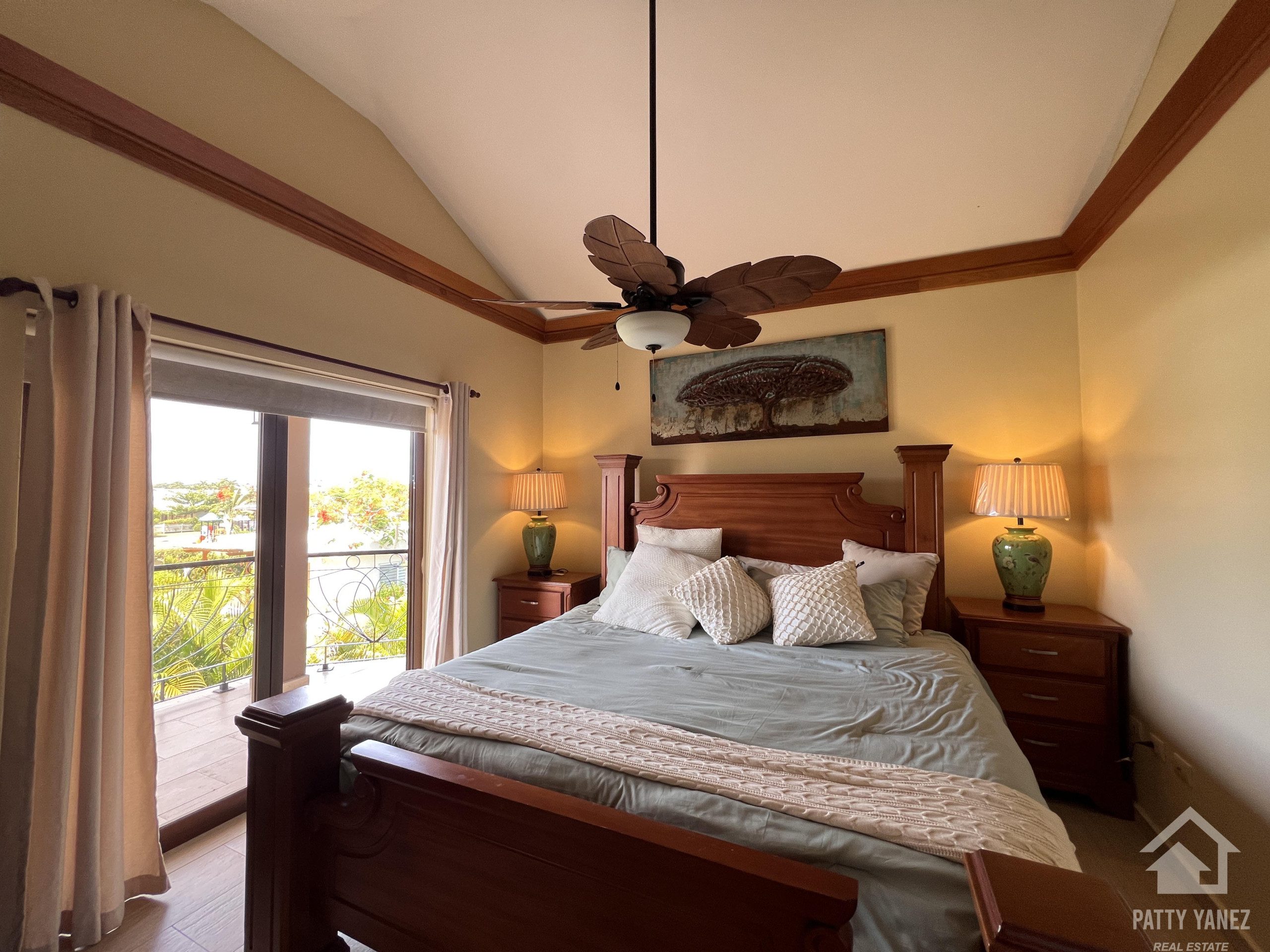 Villa for Sale in Sosúa – Steps from the Beach.